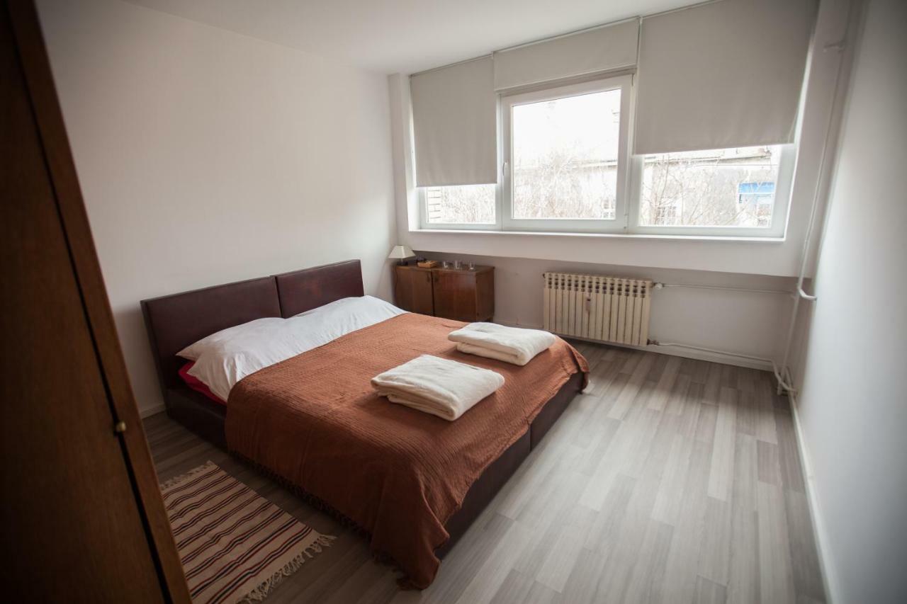 Riverview Apartment オシエク エクステリア 写真